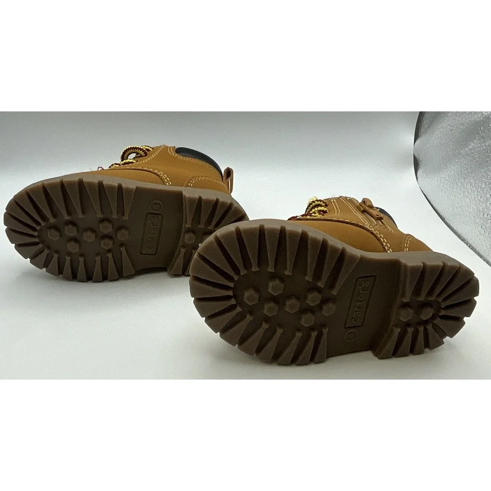 Carter's Lander Kids Boots Size 4 -‎ Brand New